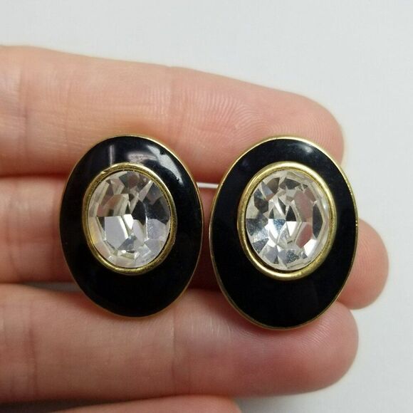 Vintage Trifari Oval Stud Earrings, Black Enamel Rhinestone Center Signed Estate - Picture 2 of 7